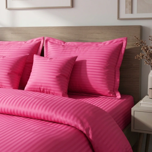 Flamingo Pink Bed Set alternate view